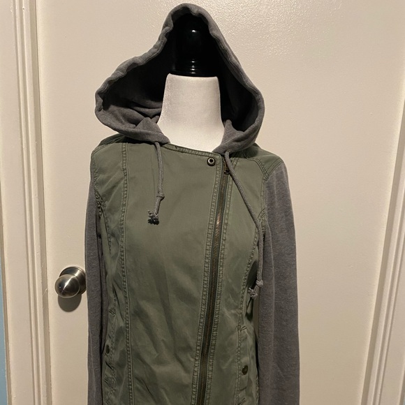 HOLLISTER UTILITY JACKET - Picture 4 of 16
